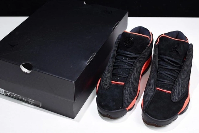 Rep x Jordan AT3102-006 13 Air Low Infrared Clot Black 0817